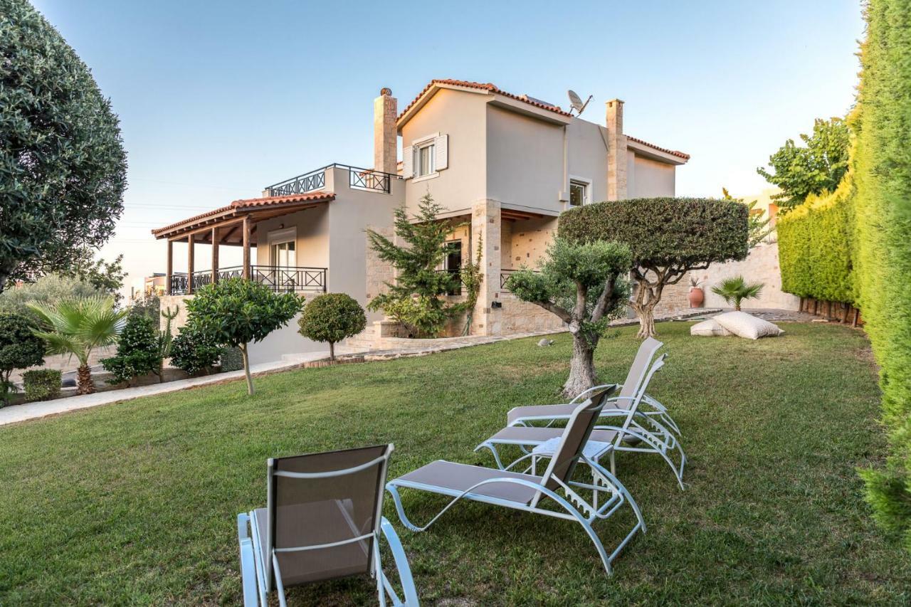 Mangie Villa Hersonissos  Exteriör bild