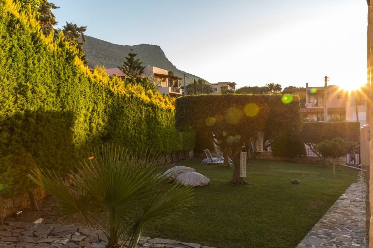 Mangie Villa Hersonissos  Exteriör bild