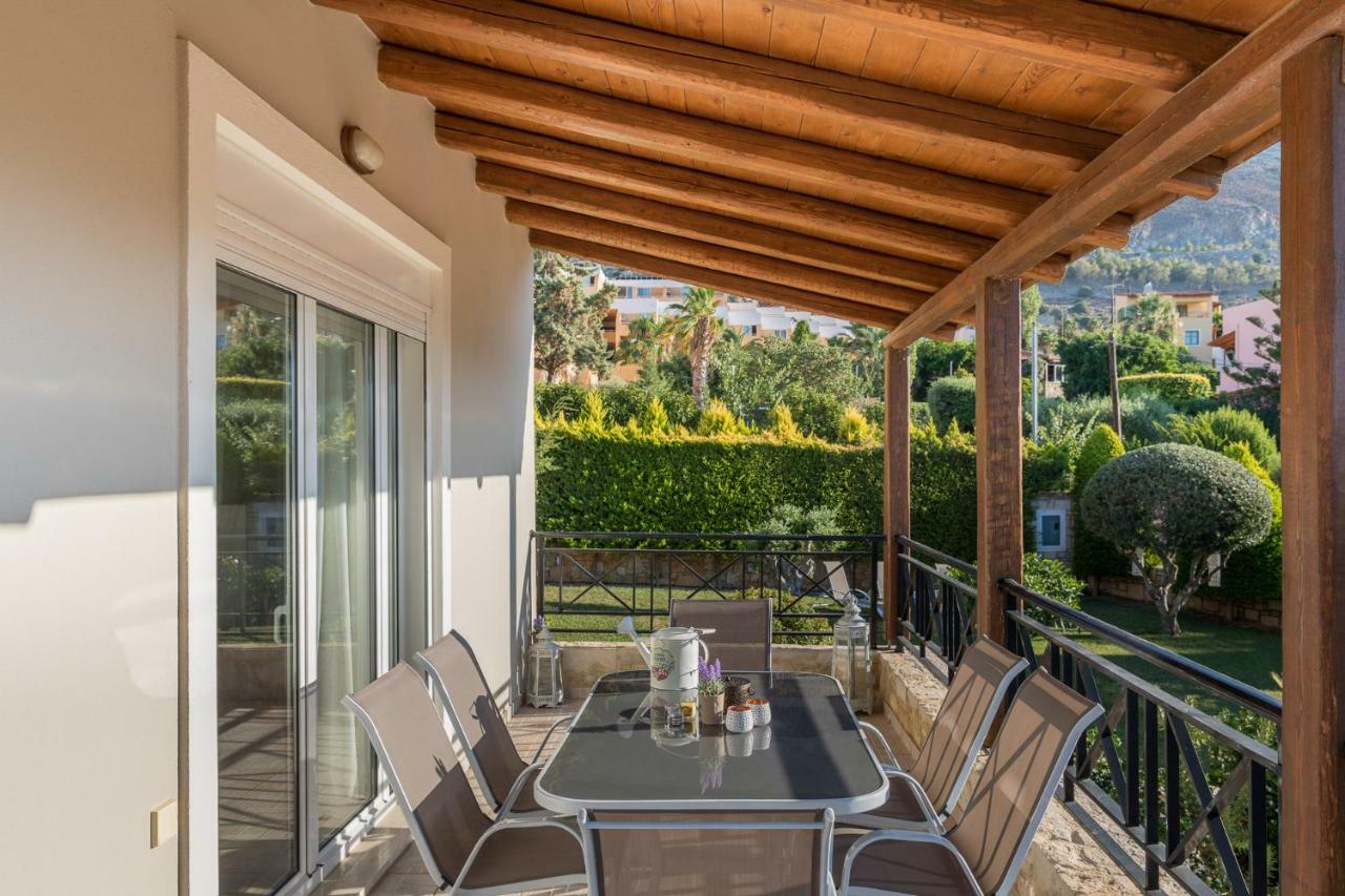 Mangie Villa Hersonissos  Exteriör bild