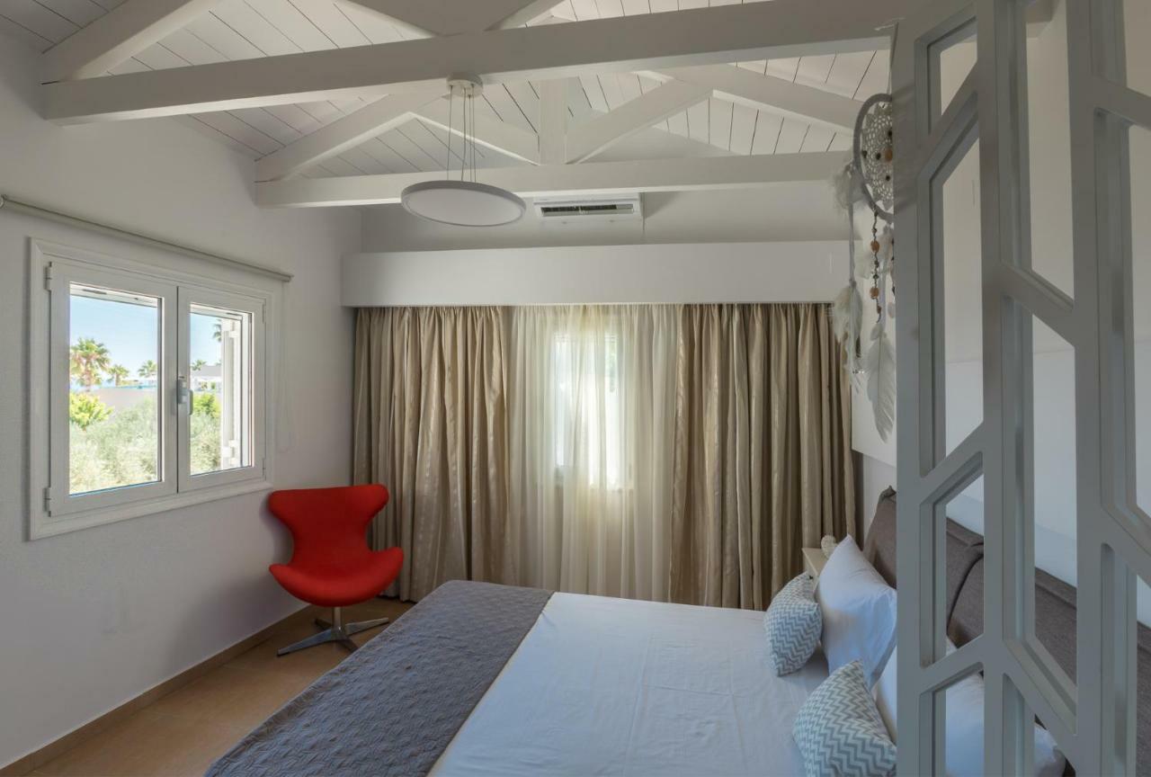 Mangie Villa Hersonissos  Exteriör bild