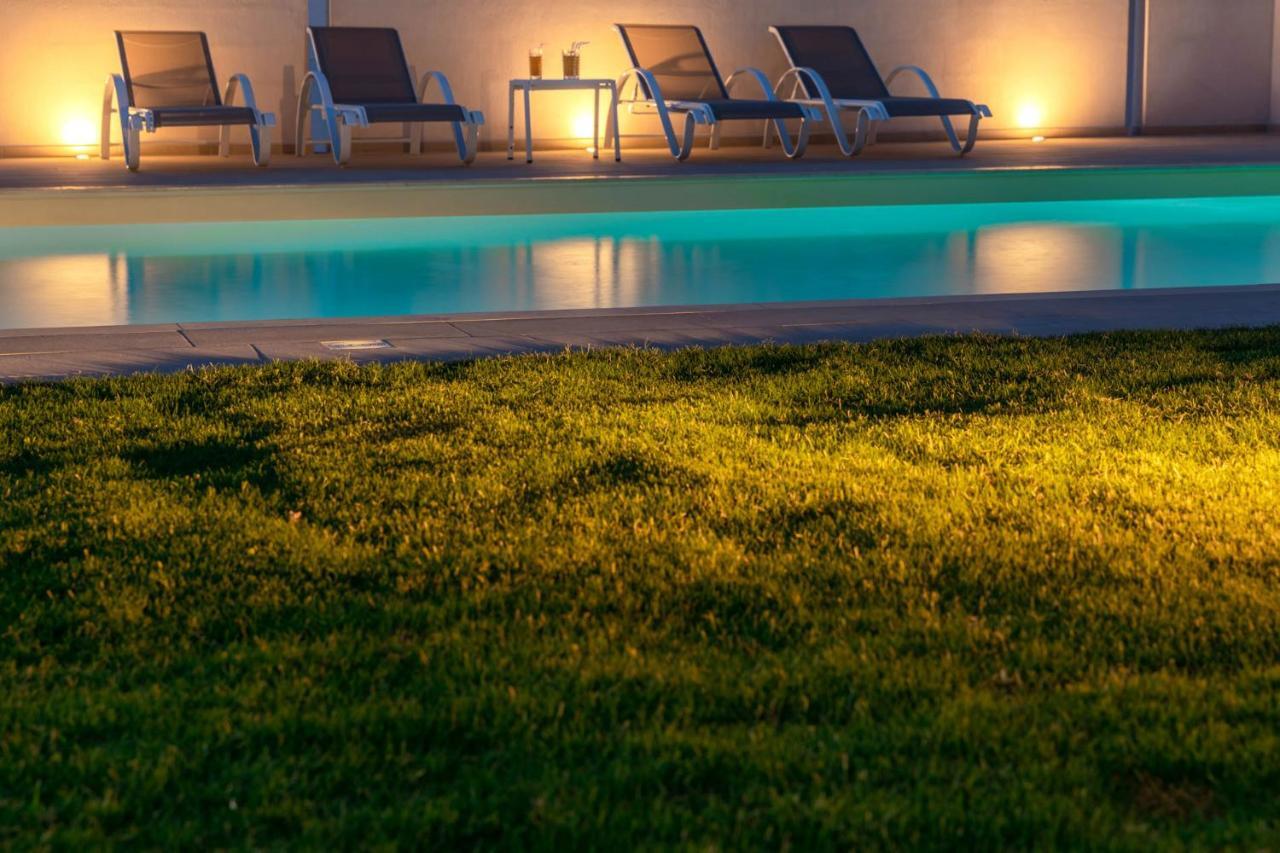 Mangie Villa Hersonissos  Exteriör bild