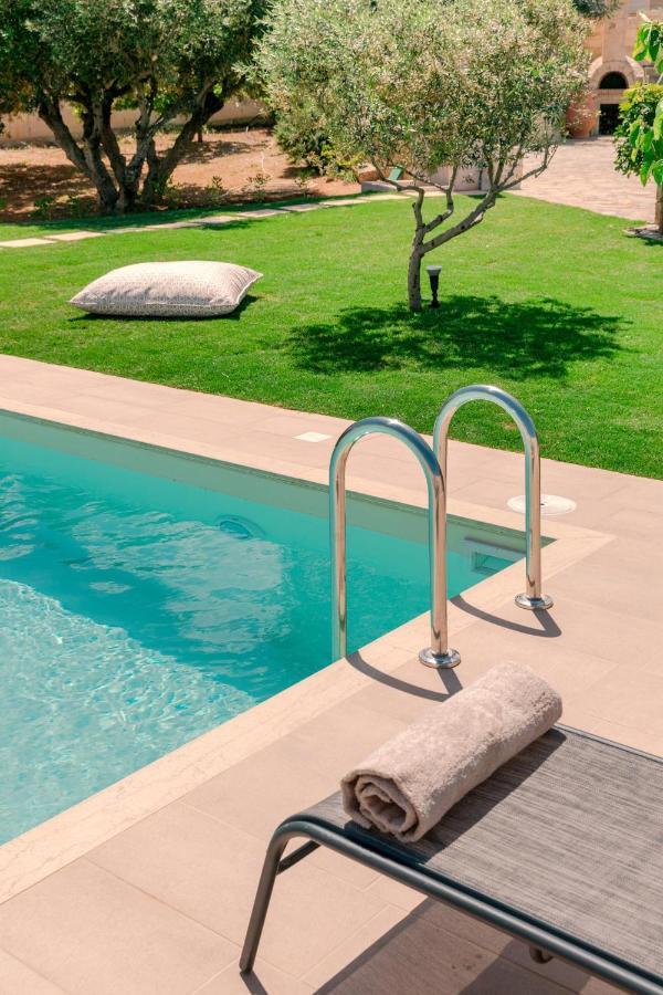 Mangie Villa Hersonissos  Exteriör bild